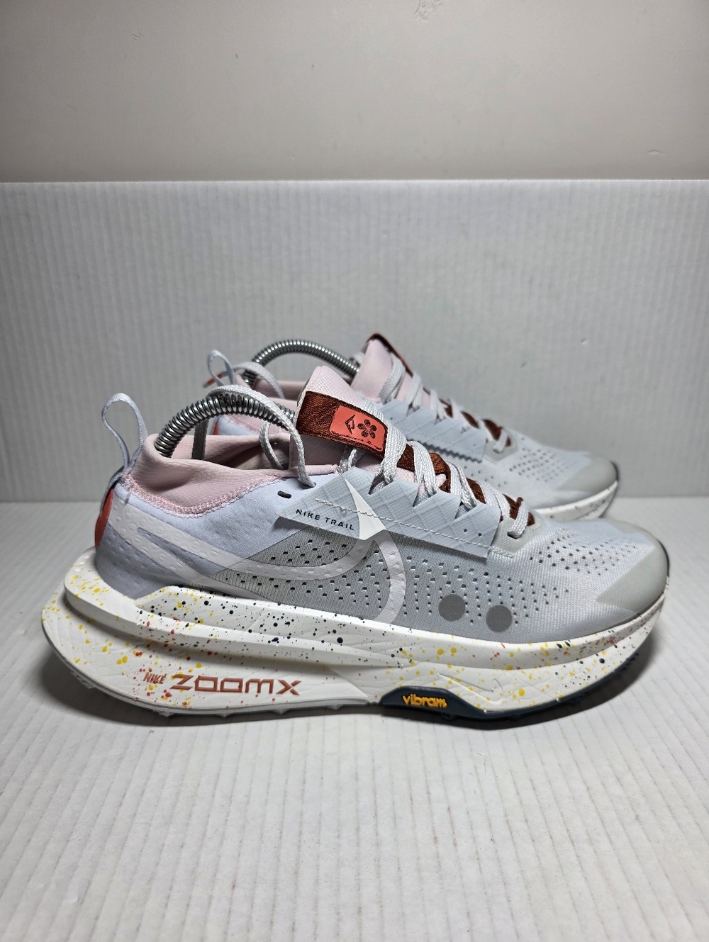 Womens Size 9  Nike ZoomX Zegama 2 Platinum Paint Splatter W FD5191-006